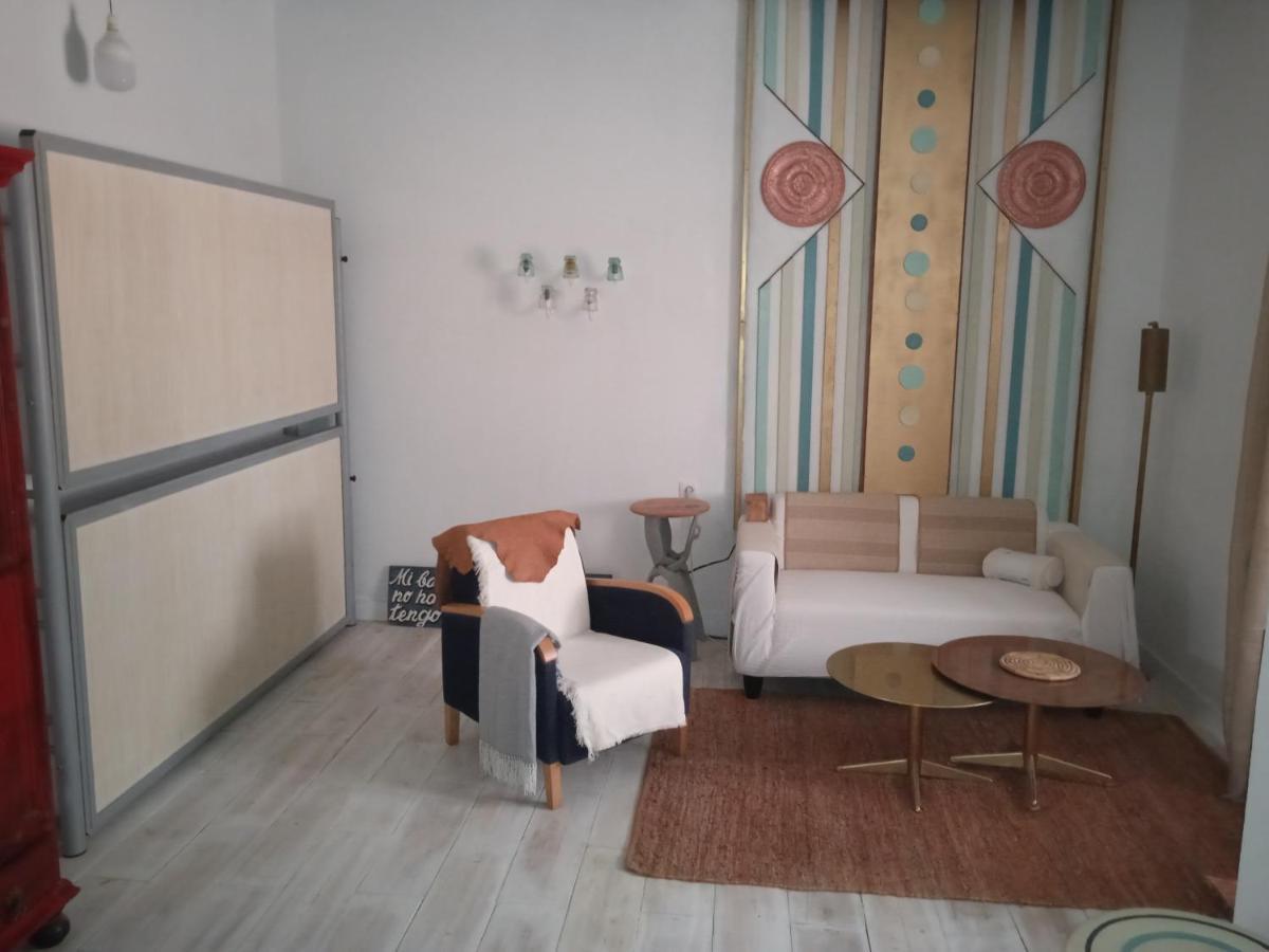 Curioso Apartamento Tipo Loft De 25 M Cuadrados Apartment Sanlucar de Barrameda Bagian luar foto